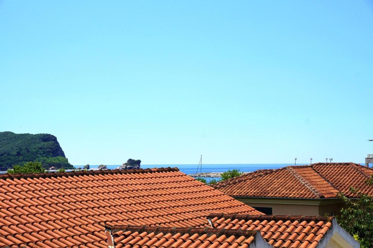 Stanivukovic * Budva